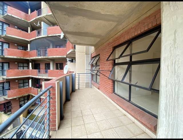1 BEDROOM PROPERTY TO RENT IN MILPARK